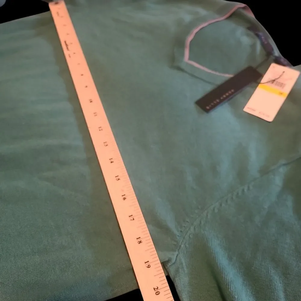 Perry Ellis Spruce Green v neck pullover er sweater sz M/M cotton poly blend
